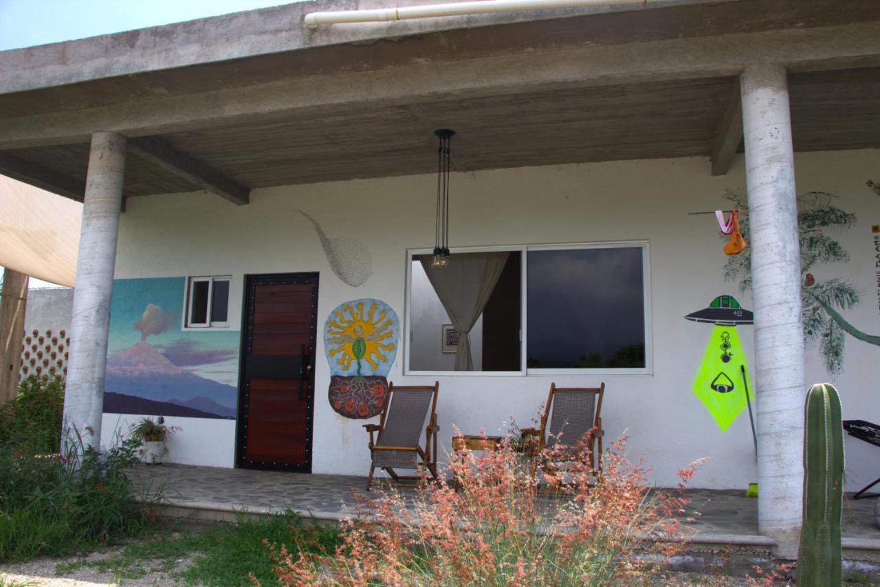 Casa De Huespedes Colmena Hotel ตลายาคาปาน ภายนอก รูปภาพ